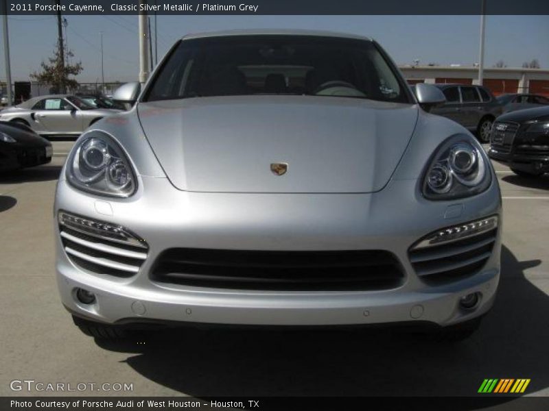 Classic Silver Metallic / Platinum Grey 2011 Porsche Cayenne
