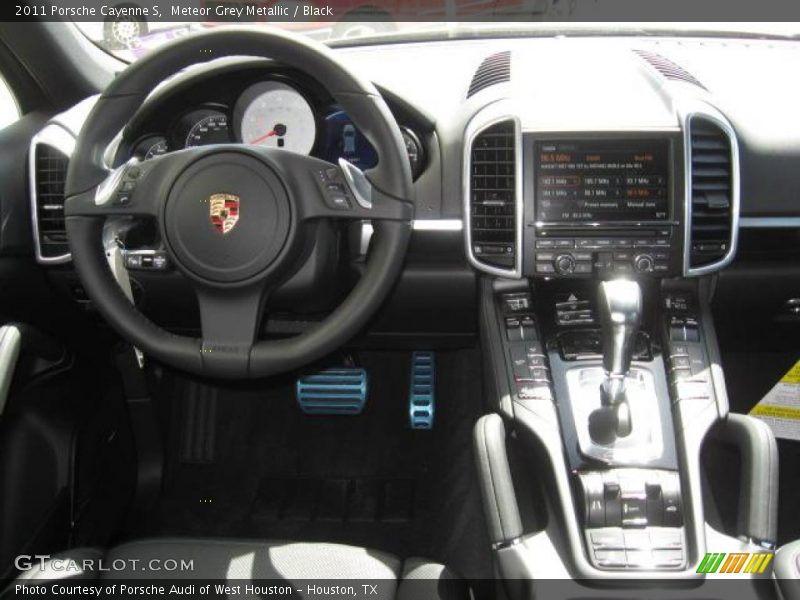 Meteor Grey Metallic / Black 2011 Porsche Cayenne S