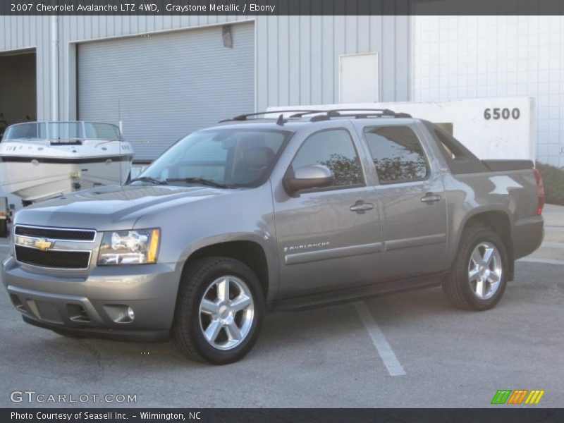 Graystone Metallic / Ebony 2007 Chevrolet Avalanche LTZ 4WD