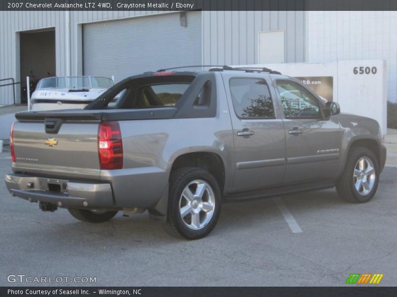Graystone Metallic / Ebony 2007 Chevrolet Avalanche LTZ 4WD