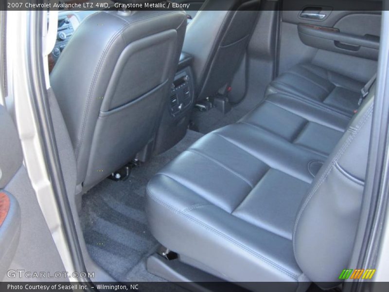 Graystone Metallic / Ebony 2007 Chevrolet Avalanche LTZ 4WD