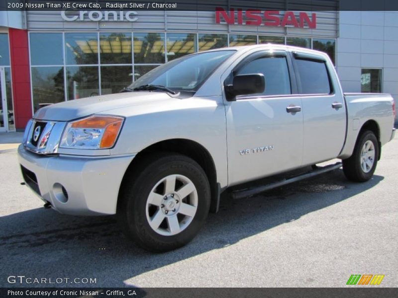 Radiant Silver / Charcoal 2009 Nissan Titan XE Crew Cab