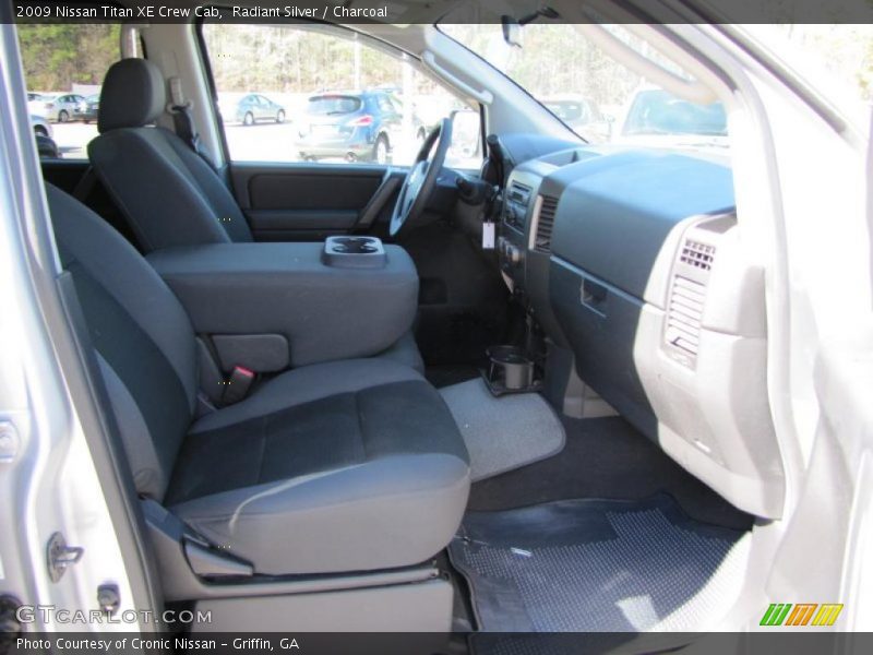 Radiant Silver / Charcoal 2009 Nissan Titan XE Crew Cab