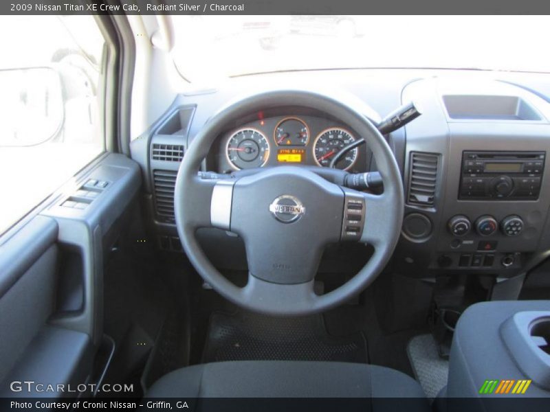 Radiant Silver / Charcoal 2009 Nissan Titan XE Crew Cab