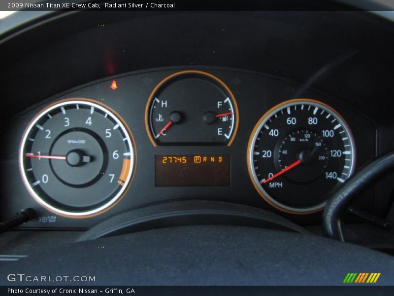 Radiant Silver / Charcoal 2009 Nissan Titan XE Crew Cab