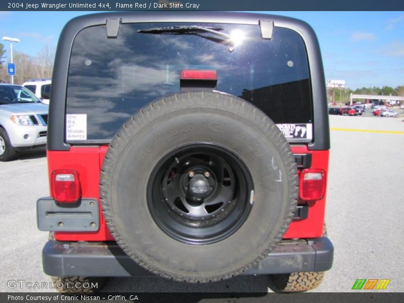 Flame Red / Dark Slate Gray 2004 Jeep Wrangler Unlimited 4x4