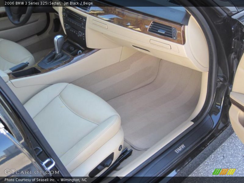 Jet Black / Beige 2006 BMW 3 Series 325i Sedan