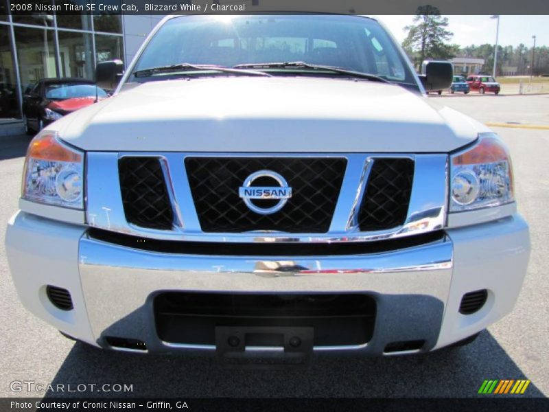 Blizzard White / Charcoal 2008 Nissan Titan SE Crew Cab
