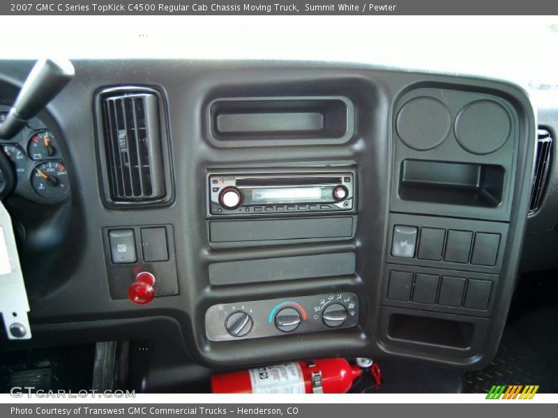 Summit White / Pewter 2007 GMC C Series TopKick C4500 Regular Cab Chassis Moving Truck