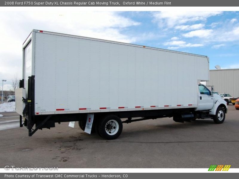 Oxford White / Medium Flint 2008 Ford F750 Super Duty XL Chassis Regular Cab Moving Truck