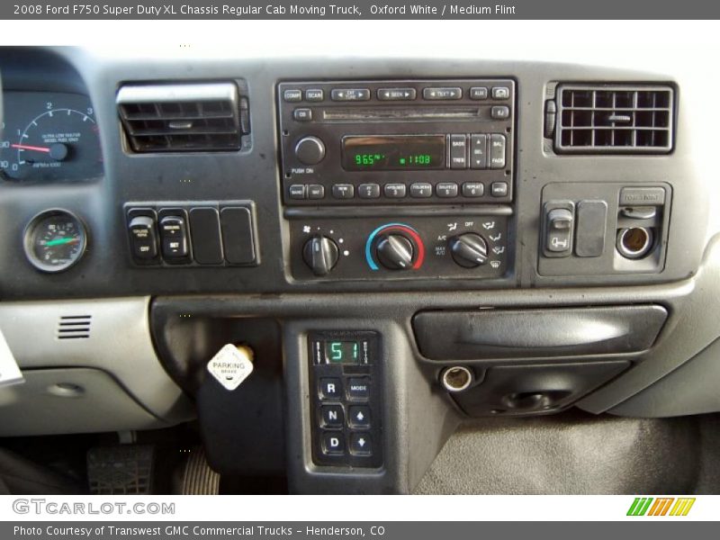 Oxford White / Medium Flint 2008 Ford F750 Super Duty XL Chassis Regular Cab Moving Truck