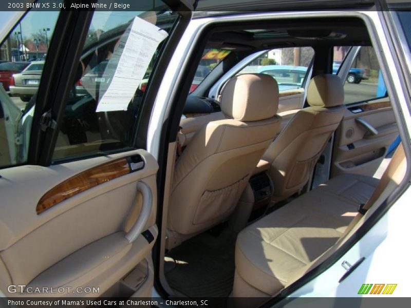 Alpine White / Beige 2003 BMW X5 3.0i