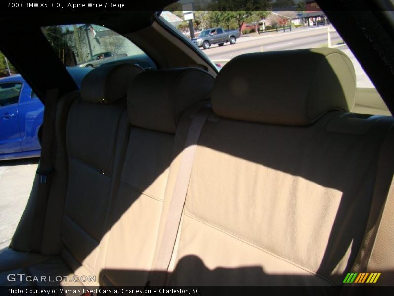 Alpine White / Beige 2003 BMW X5 3.0i