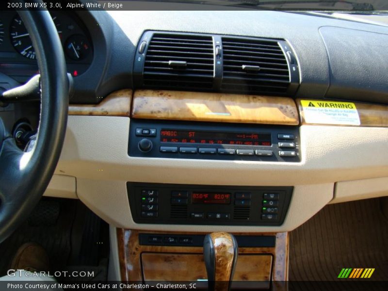 Alpine White / Beige 2003 BMW X5 3.0i