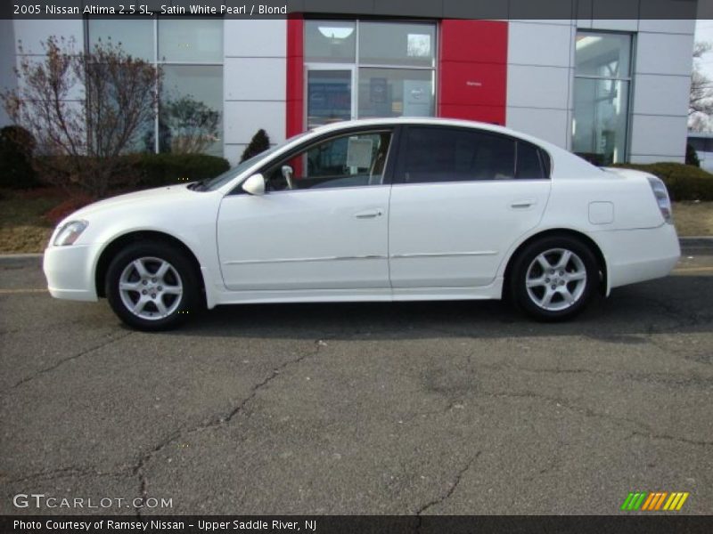 Satin White Pearl / Blond 2005 Nissan Altima 2.5 SL