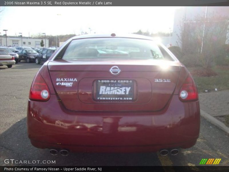 Red Opulence Metallic / Cafe Latte 2006 Nissan Maxima 3.5 SE