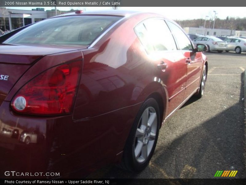 Red Opulence Metallic / Cafe Latte 2006 Nissan Maxima 3.5 SE