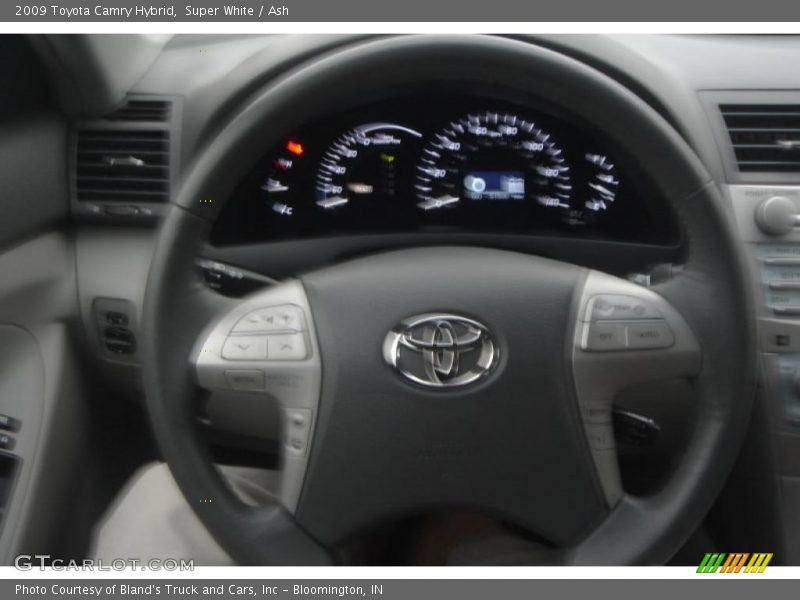 Super White / Ash 2009 Toyota Camry Hybrid