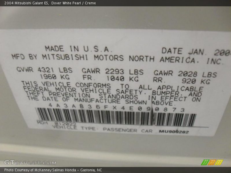 Dover White Pearl / Creme 2004 Mitsubishi Galant ES