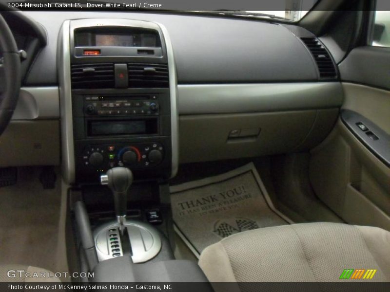 Dover White Pearl / Creme 2004 Mitsubishi Galant ES