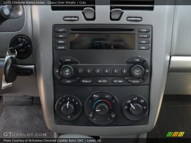 Galaxy Silver Metallic / Gray 2005 Chevrolet Malibu Sedan