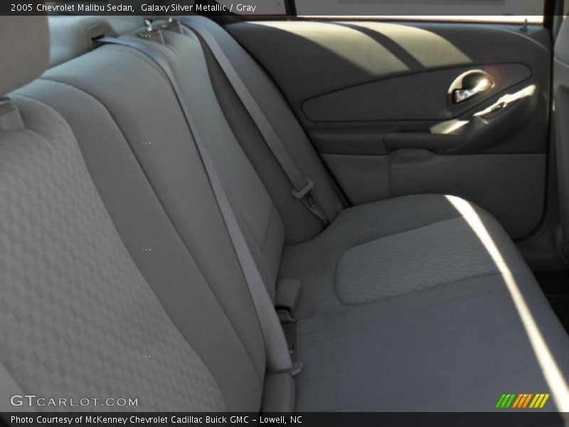 Galaxy Silver Metallic / Gray 2005 Chevrolet Malibu Sedan