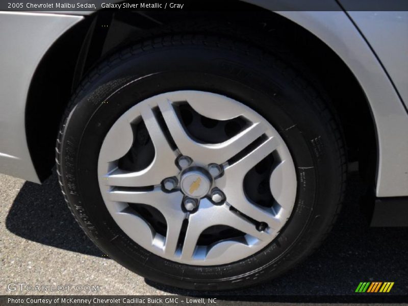 Galaxy Silver Metallic / Gray 2005 Chevrolet Malibu Sedan