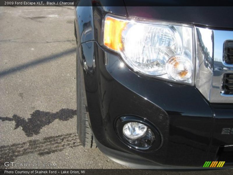 Black / Charcoal 2009 Ford Escape XLT