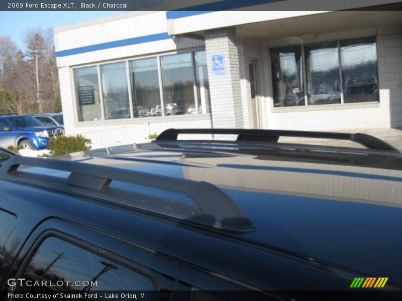Black / Charcoal 2009 Ford Escape XLT