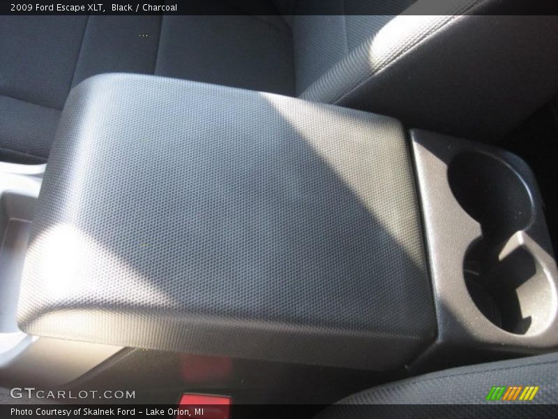 Black / Charcoal 2009 Ford Escape XLT