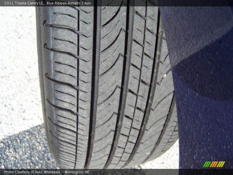 Blue Ribbon Metallic / Ash 2011 Toyota Camry LE