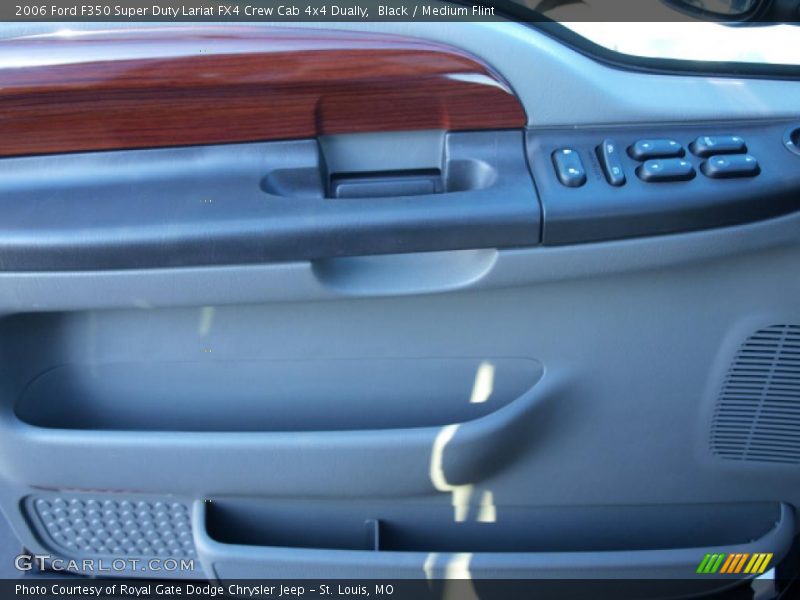 Black / Medium Flint 2006 Ford F350 Super Duty Lariat FX4 Crew Cab 4x4 Dually