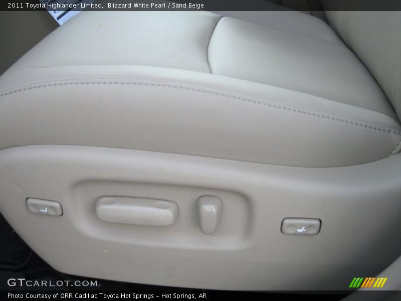 Blizzard White Pearl / Sand Beige 2011 Toyota Highlander Limited