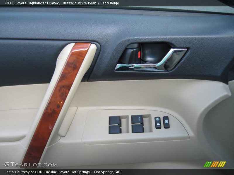 Blizzard White Pearl / Sand Beige 2011 Toyota Highlander Limited