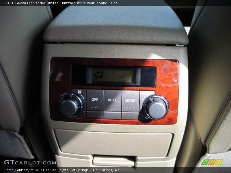 Blizzard White Pearl / Sand Beige 2011 Toyota Highlander Limited