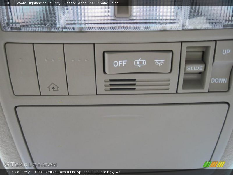 Blizzard White Pearl / Sand Beige 2011 Toyota Highlander Limited