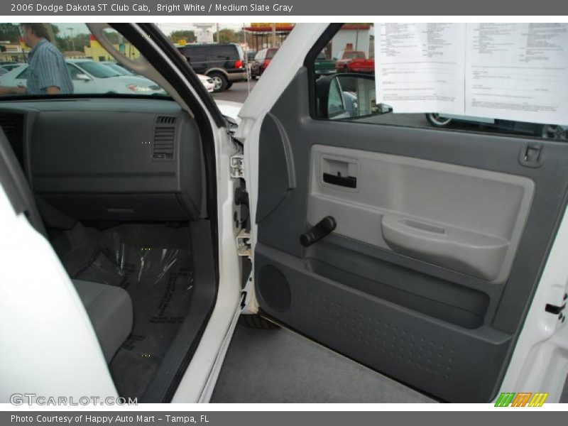 Bright White / Medium Slate Gray 2006 Dodge Dakota ST Club Cab