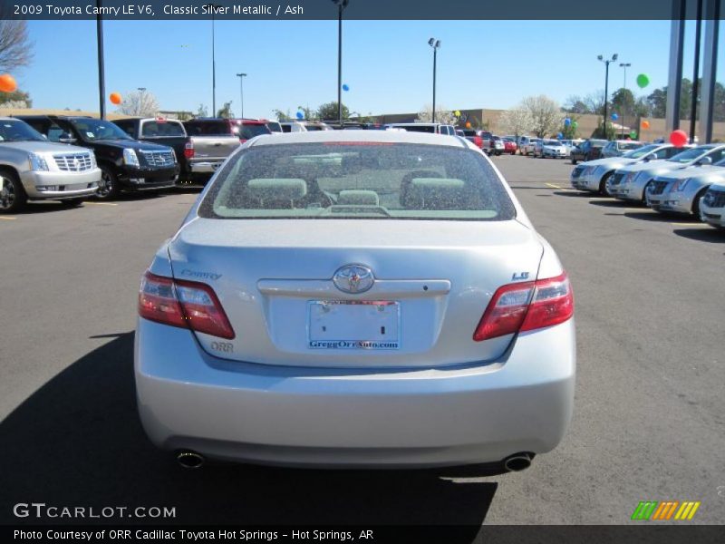 Classic Silver Metallic / Ash 2009 Toyota Camry LE V6