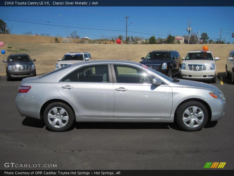 Classic Silver Metallic / Ash 2009 Toyota Camry LE V6