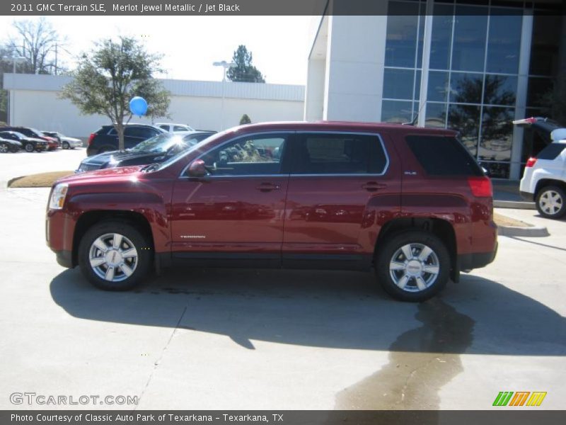 Merlot Jewel Metallic / Jet Black 2011 GMC Terrain SLE