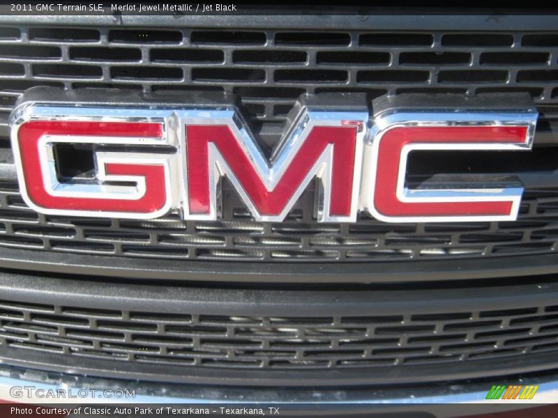 Merlot Jewel Metallic / Jet Black 2011 GMC Terrain SLE