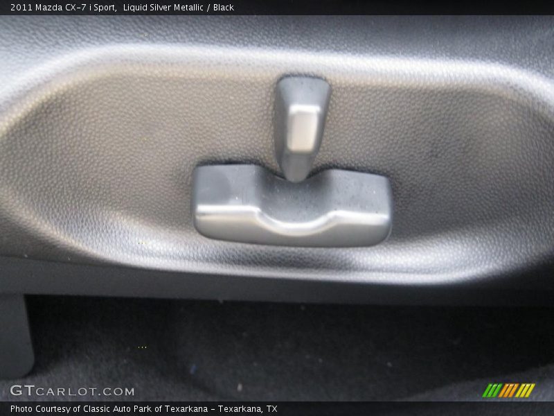 Liquid Silver Metallic / Black 2011 Mazda CX-7 i Sport