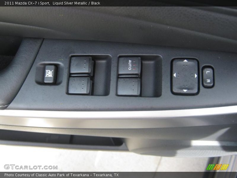 Liquid Silver Metallic / Black 2011 Mazda CX-7 i Sport