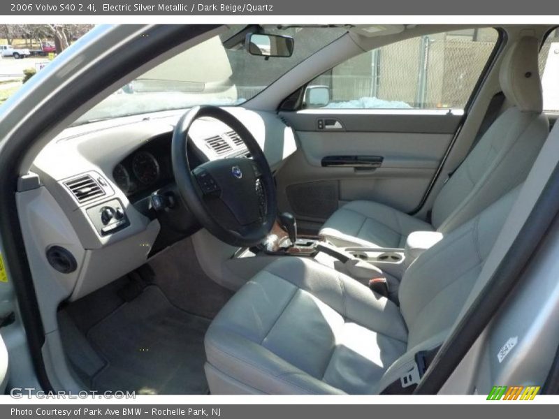 Electric Silver Metallic / Dark Beige/Quartz 2006 Volvo S40 2.4i