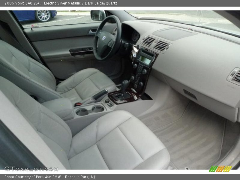 Electric Silver Metallic / Dark Beige/Quartz 2006 Volvo S40 2.4i