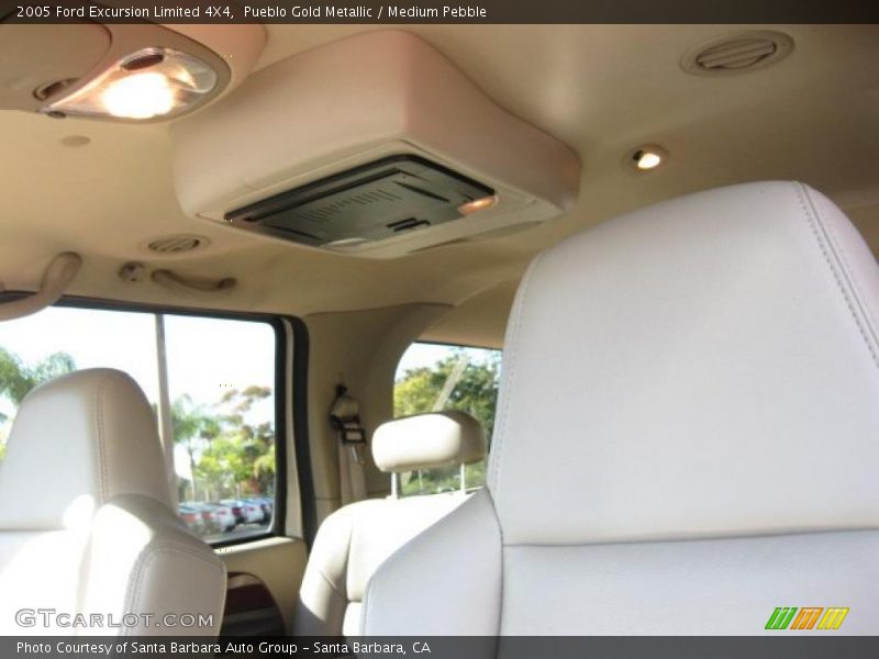Pueblo Gold Metallic / Medium Pebble 2005 Ford Excursion Limited 4X4