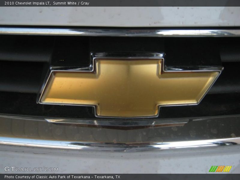 Summit White / Gray 2010 Chevrolet Impala LT