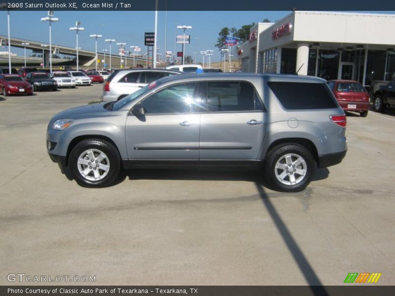 Ocean Mist / Tan 2008 Saturn Outlook XE