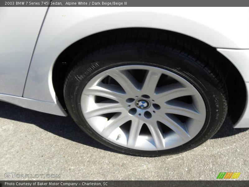 Alpine White / Dark Beige/Beige III 2003 BMW 7 Series 745i Sedan