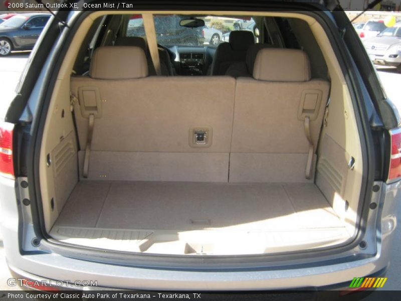 Ocean Mist / Tan 2008 Saturn Outlook XE